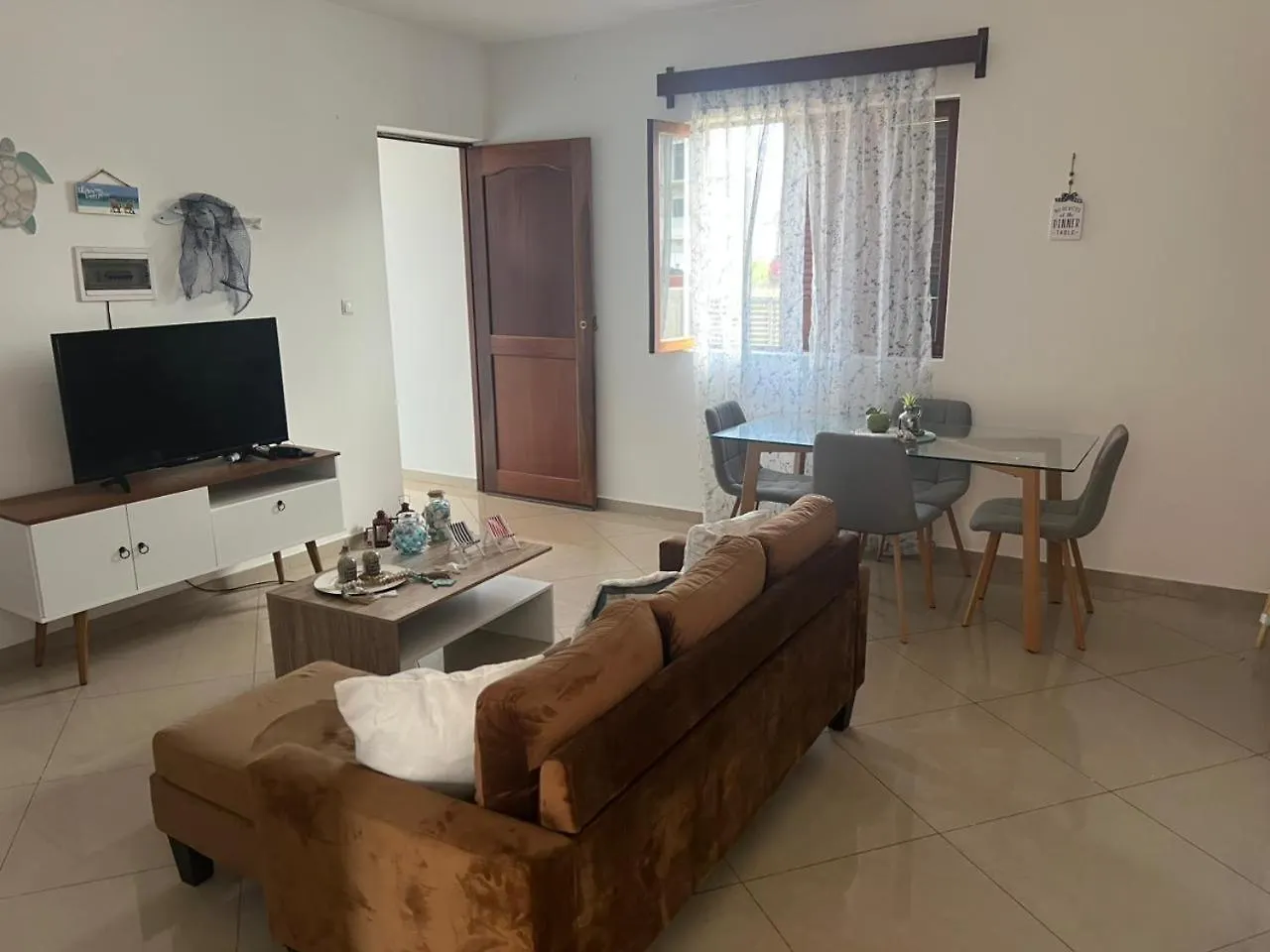 Techas Cozy 2 Bed Apt Tarrafal 0*, Tarrafal (Santiago)